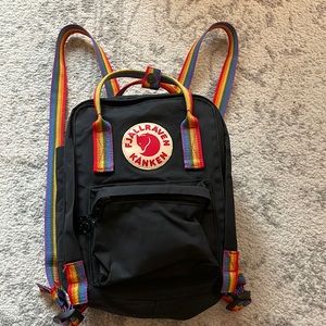 Fjallraven Kanken Rainbow Backpack, Black/Rainbow. Size Mini